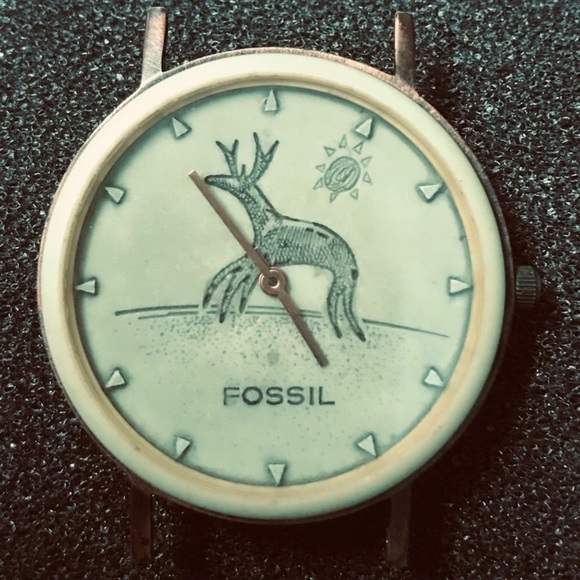 1992 FOSSIL (THE ANTLER WATCH) DT SERIES - Picture 3 of 3